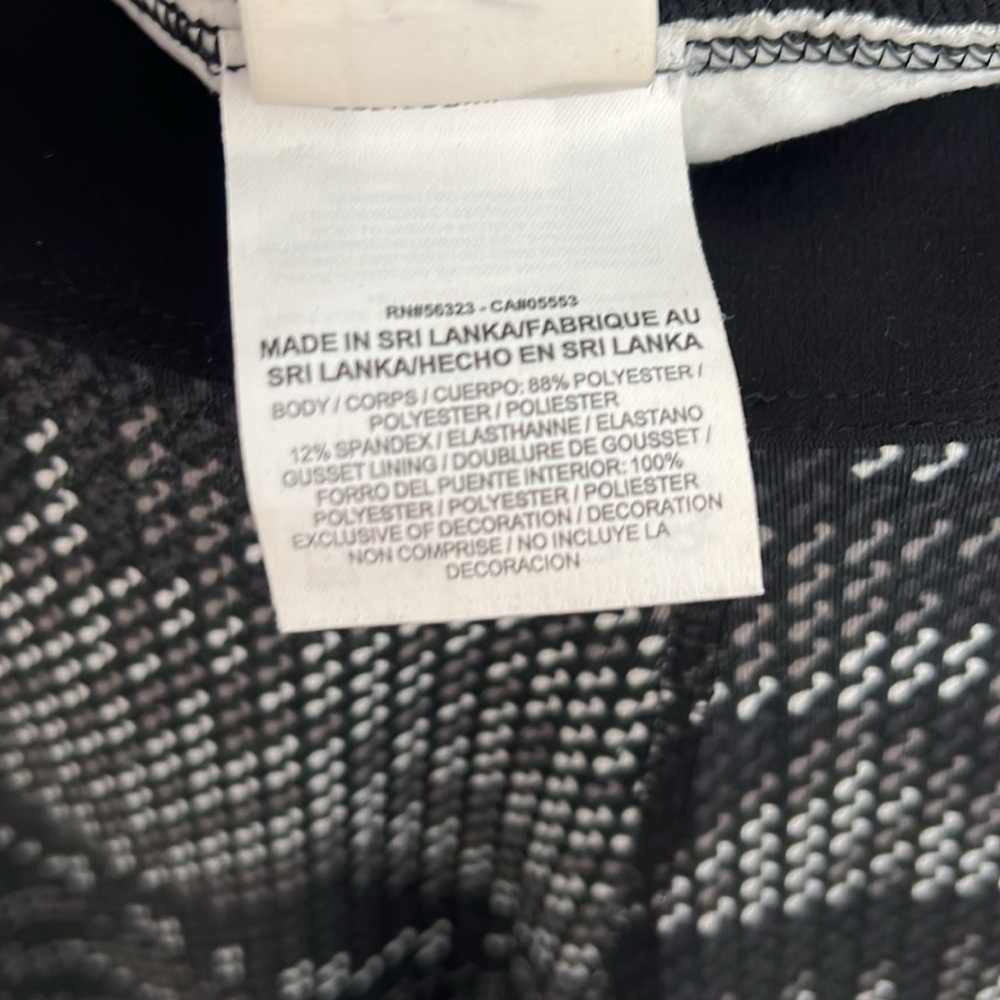 Nike pro dri fit legging small - Picture 4 of 6
